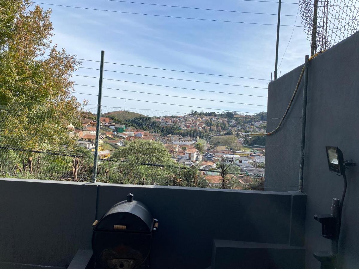 Kitnet aconchegante em Bairro Nobre bem localizado Campos do Jordão Exterior foto